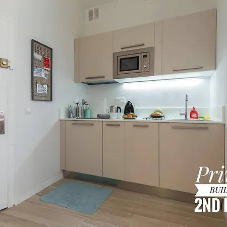 Private Building, 4 Apts, Unique At - Old Town Apartmán